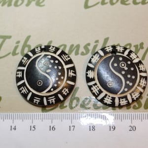 2 pcs per pack 34mm Dark Brown Hand-carved Yin and Yang Water Buffalo Bone