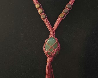 Moss Agate stone - handmade macrame necklace