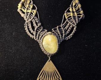 Yellow Topaz stone - handmade macrame necklace