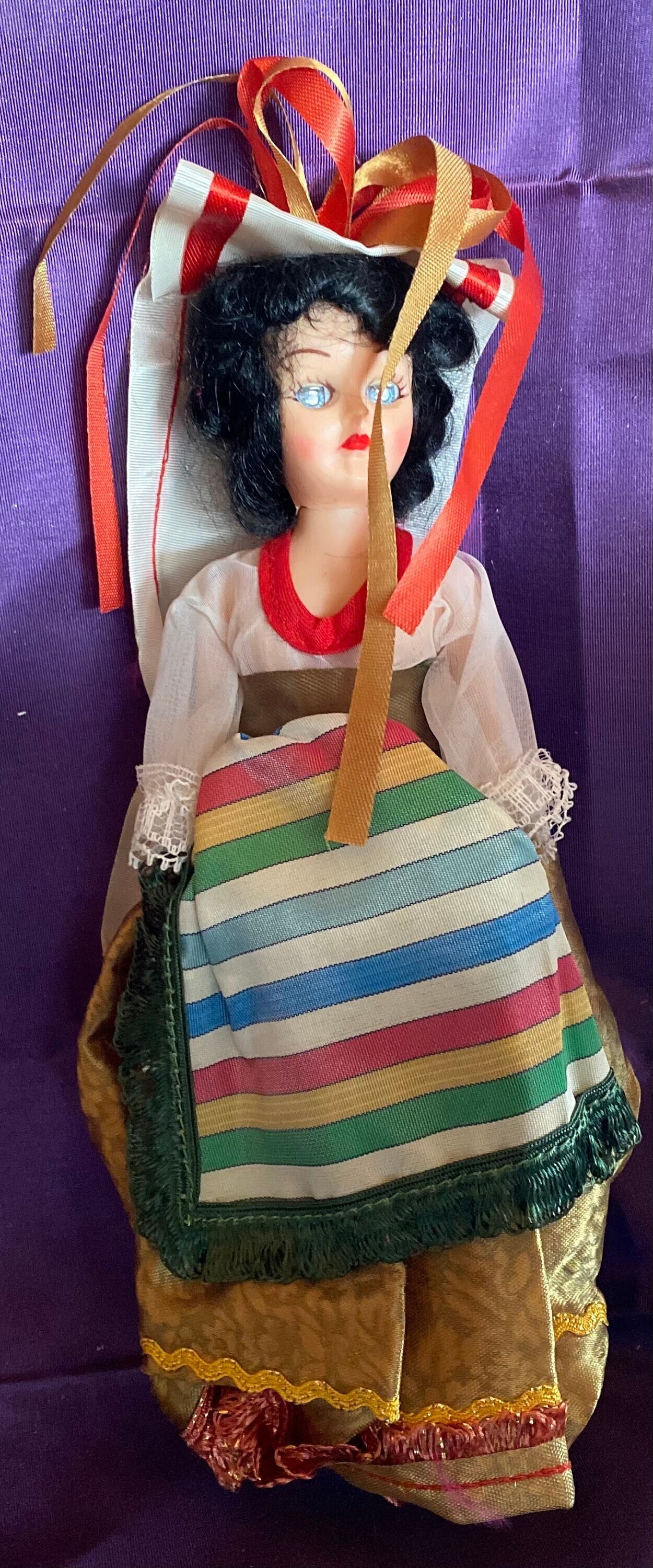 Vintage ARCO Gasoline 1970s Sleepy Eye Dolls of the World Italy - Etsy