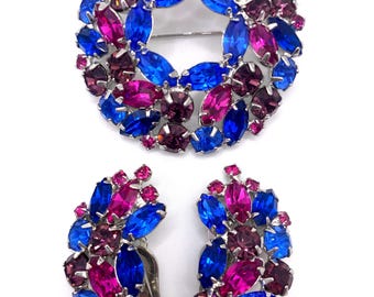 Vintage Rhinestone Wreath Brooch and Clip-On Earrings Set | Mid Century