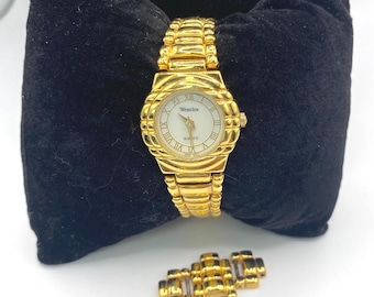 Vintage John Weitz Gold Tone Watch – Blue Dial | Quartz | Japan Movt John weitz watch - Gem main image 4