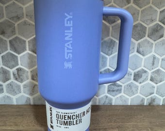 Purple with silver ring 40oz  Flip Straw Tumbler