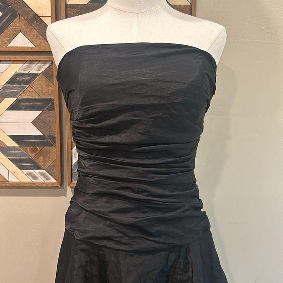 green emerald velvet dress RALPH LAUREN BLACK LABEL GOLD SHIMMER EVENING GOWN  Satori Boutique