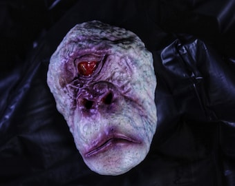 Thog'Ranak Oracle of Woe dark art cyclops creature fridge magnet