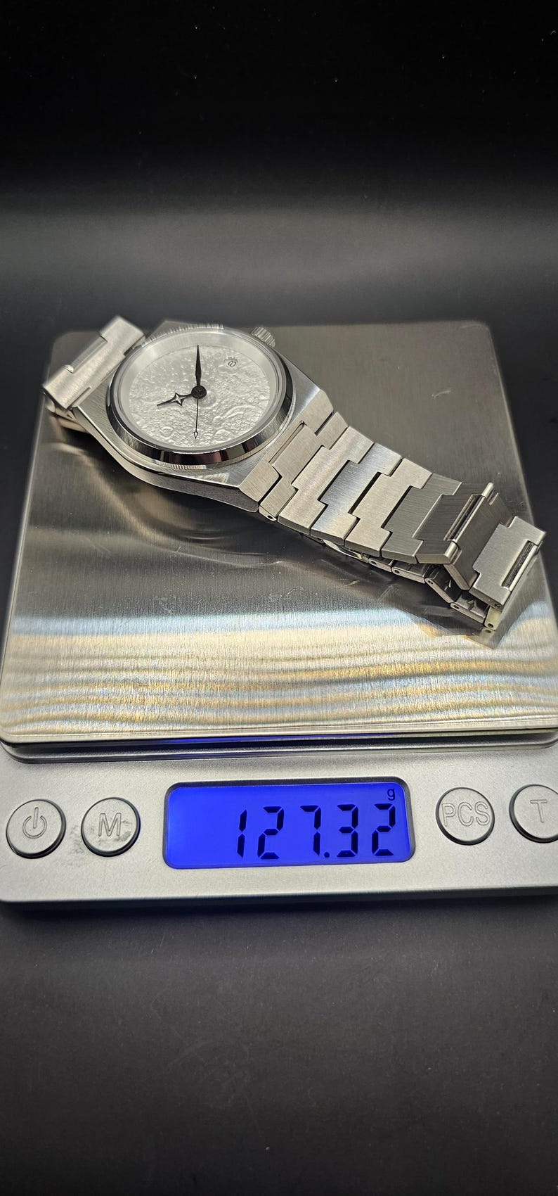 Custom Automatic Watch 'Lunar' - Seiko NH35 3D Moon Surface Dial image 5