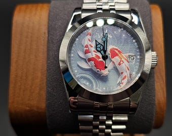 Reloj automático personalizado Koi - Seiko NH35 con esfera de pez Koi y carpa japonesa