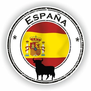 Può includere: Un timbro rotondo bianco e nero con la parola "ESPAÑA" in un cerchio attorno a una bandiera spagnola rossa e gialla con lo stemma spagnolo. Una sagoma nera di un toro si trova sotto la bandiera.