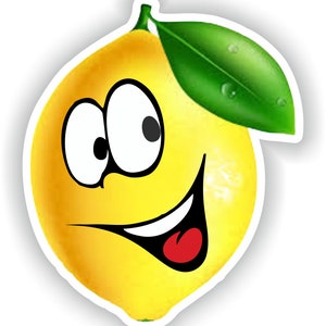 Puede incluir: Un limón amarillo de dibujos animados con una amplia sonrisa y ojos grandes. El limón tiene una hoja verde en la parte superior.