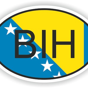 Può includere: Un adesivo ovale blu e giallo con le lettere "BIH" in nero e cinque stelle bianche.