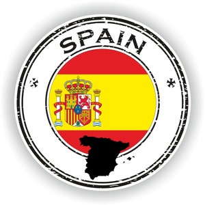 Può includere: Un timbro circolare usurato con la parola "SPAGNA" in lettere nere attorno al bordo. Il centro del timbro presenta la bandiera spagnola con lo stemma e una silhouette nera del contorno del paese.