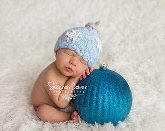 PDF Knitting Pattern (with CROCHETED top and handle) - newborn photography prop handspun christmas ornament beanie #61