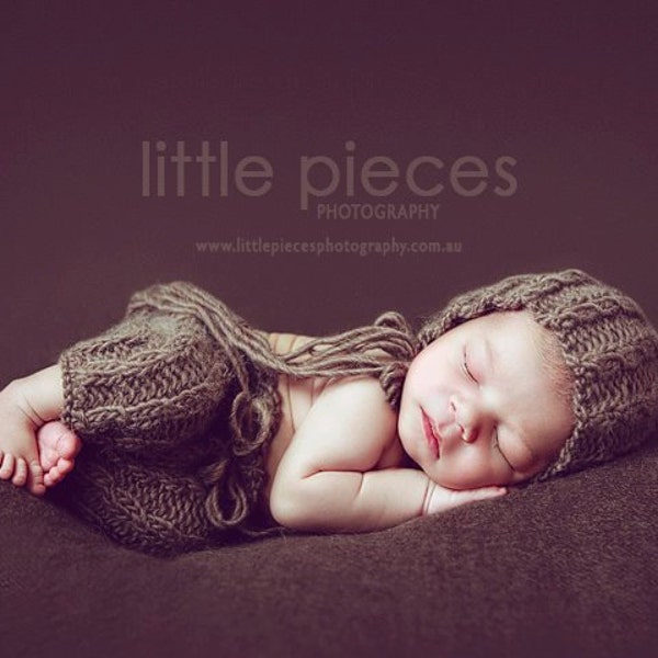 PDF Knitting Pattern - newborn photography Elijah_Cable_pants and bonnet set #100