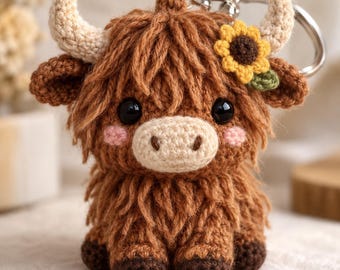 Crochet Highland Cow Keychain, Sunflower Cow Amigurumi, Cute Cow Bag Charm, Highland Cow Gift, Farm Animal Crochet Keyring