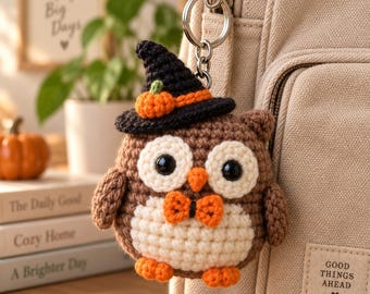 Crochet Owl Keychain, Halloween Witch Owl Charm, Cute Amigurumi Owl Keyring, Pumpkin Bag Charm, Fall Animal Gift, Spooky Crochet Gift