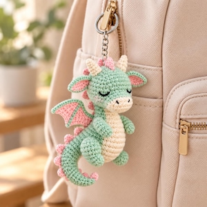 Crochet Dragon Keychain, Cute Baby Dragon Bag Charm, Handmade Amigurumi Dragon Plush, Fantasy Gift, Kawaii Backpack Charm