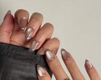 Handmade Press On Nails | Cat Eye Y2K Silver Tip Star Almond Short Length Nail Set