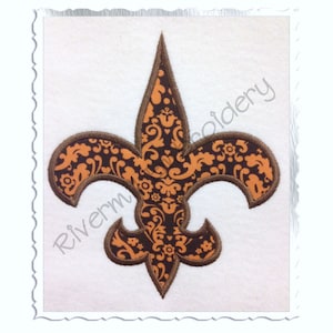 Diseño de bordado a máquina con aplique de flor de lis - 4 tamaños - Descarga instantánea - Archivo digital PES DST - Rivermill Embroidery