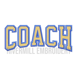 Könnte beinhalten: Gestickter Aufnäher mit dem Wort "COACH" in einer kräftigen, collegehaften Schriftart. Die Buchstaben sind goldfarben mit blauem Umriss, was eine klassische, sportliche Ästhetik erzeugt. Geeignet für Kleidung oder Accessoires.