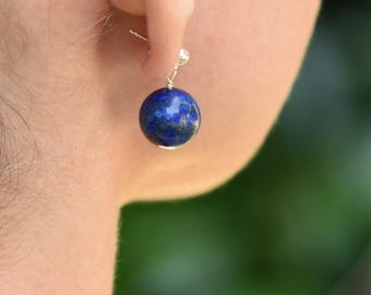 Pendientes de plata y lapislázuli azul intenso, plata de ley 925. Piedra natal de enero. Joyería artesanal.