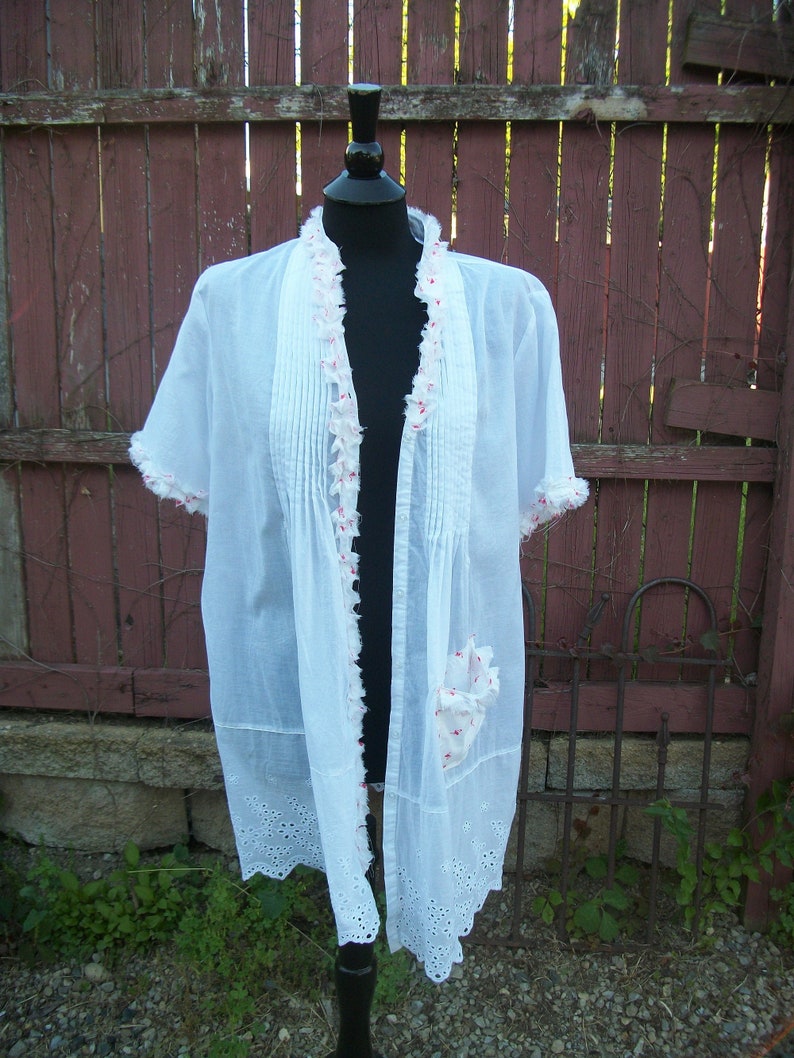 Large Pink Flamingo White Summer Duster Tunic with Pockets BOHO Blouse with Ruffle Festival Gypsy Upcycled Clothing Summer Size