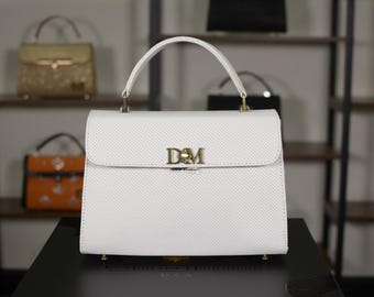 The Fleur White & Antique