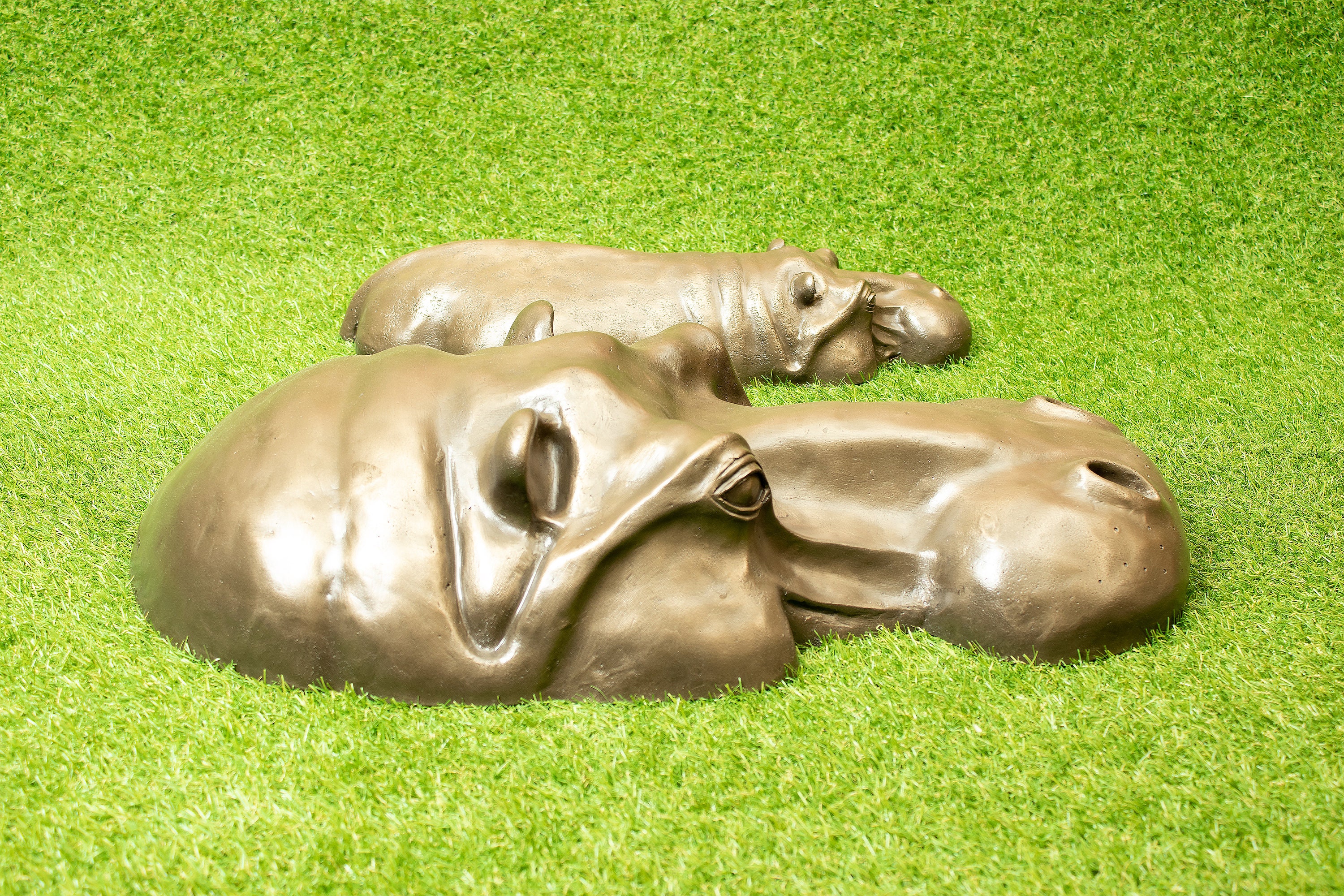 Copper Resin Hippo Garden Ornament Lawn Metal Yard Art Gardening Gift Grass