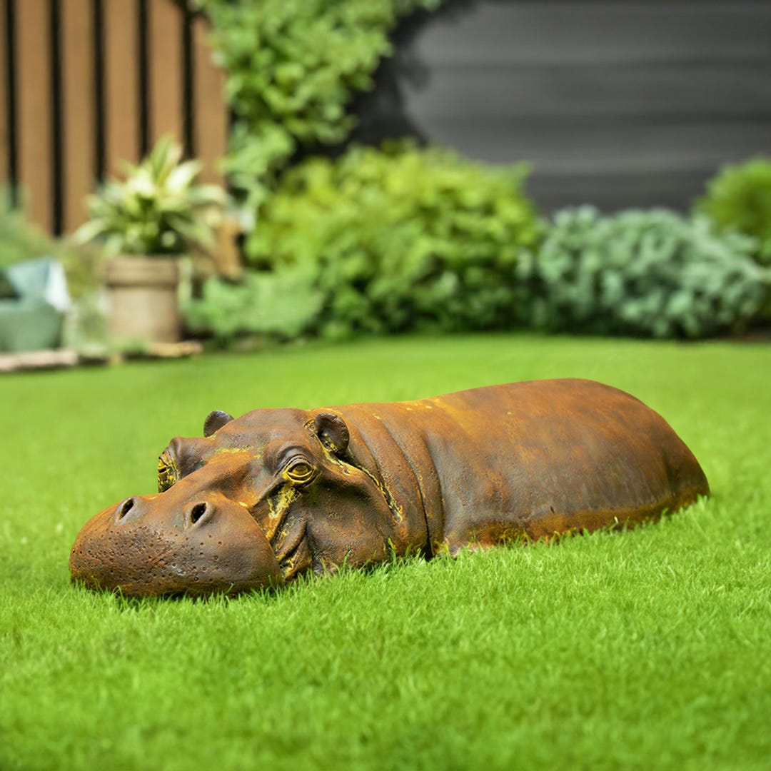 Rusty Resin Hippo – Outdoor and Gardening Gift for Dad