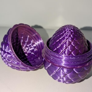 Huevo de dragón impreso en 3D • Contenedor de almacenamiento oculto a escala