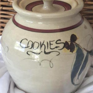 Vintage Rooster Cookie Jar, Glazed Pottery, Country Kitchen Decor, 20cmx20cms KEEPSAKE