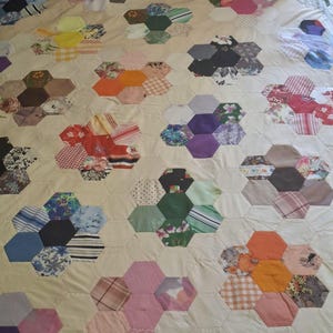 Vintage, Handmade Patchwork Quilt, Single Bed Size, Light Green Backing