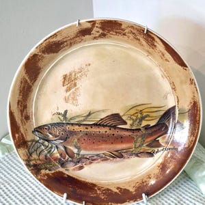 Vintage Robert Gordon 'Wildlife', 1990s plate, trout design,24cm,  rustic decor