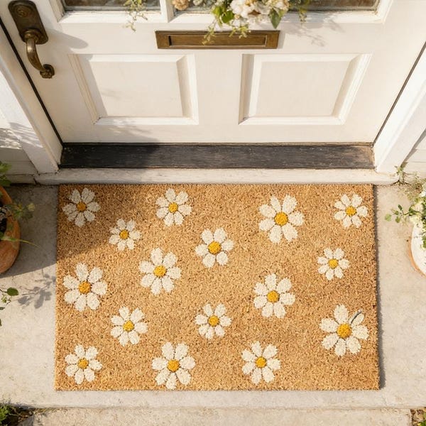 Daisy Doormat, Floral Pattern Welcome Mat,Cottagecore Coir Door Mat,Cute Flower Entry Rug,Spring Summer Front Door Decor,Housewarming Gift