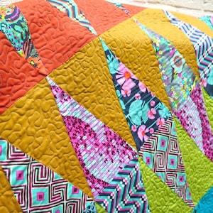 Rainbow Triangle Lap Quilt: Modern Geometric Twin Bed Cover