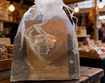 Pocket Hug- Sentimental Gift- Thinking of You- Party or Shower Favor- Worry Stone