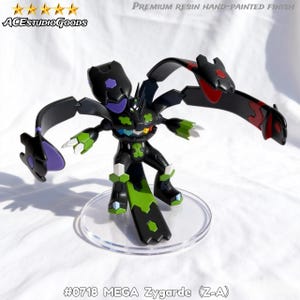 Zygarde (Complete Form) Handmade Pokemon Figure - Bulbasaur, Ivysaur, Venusaur Evolution | Hand Painted Collectible, Anime Gift for Him