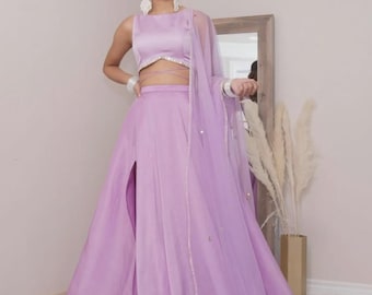 Lavendel Lehenga Choli Set: Indisches Hochzeitsoutfit für Damen