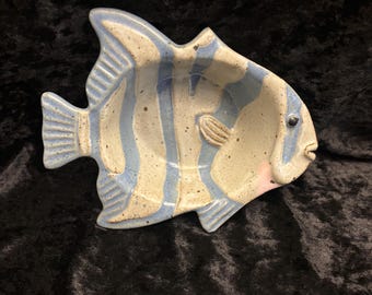 1970s Fischschüssel von Tom Cham-Marmor im Studio