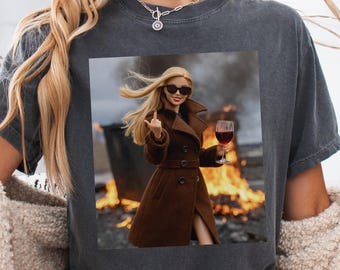 Chemise fille memes, t-shirt graphique meme drôle, chemise couleurs confort, t-shirt fille blonde impertinente, haut mème viral, tenue tendance pour femme, cadeau pour elle