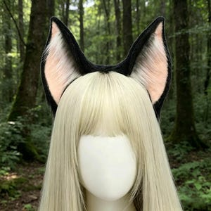 ふわふわゴシックコウモリ耳カチューシャ、コスプレ衣装アクセサリー、アニメエキスポ、コミコン、ダークな雰囲気の写真撮影に最適な黒い不気味なヘアフープ