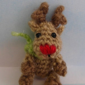 Oh, so tiny Reindeer crochet PATTERN image 3