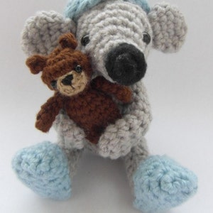 Cookie the mouse goes to sleep crochet PATTERN PDF instructions image 1