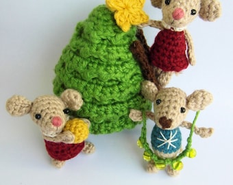 crochet PATTERN - Christmas Mice - instant download - PDF instructions