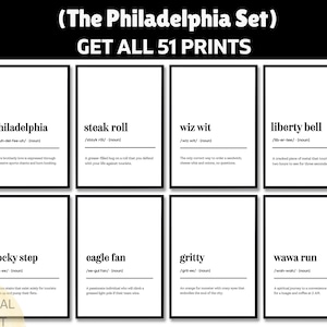 Może przedstawiać: Zestaw ośmiu czarno-białych wydruków w ramkach. Tytuł brzmi "(The Philadelphia Set) GET ALL 51 PRINTS". Każdy wydruk przedstawia słowo takie jak "wawa run" i jego definicję. Ramki są czarne.
