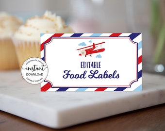 Puede incluir: Etiquetas de comida editables con un avión rojo y rayas azules y rojas. El texto dice "Etiquetas de comida editables".