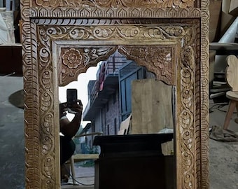 Cornice per specchio in legno di mango intagliata a mano con motivo floreale, decorazione da parete rustica fatta a mano