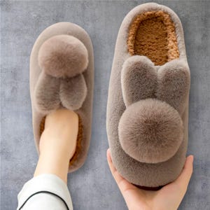 Kaninchen-Ohr-Plüsch-Hausschuhe - Unisex, erhältlich in Braun, Grau, Pink, EU-Größen 36-44