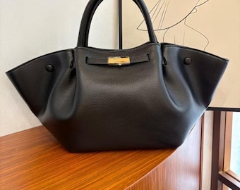 Włoska skórzana torba typu tote: Elegancka czarna torebka, bardzo duża