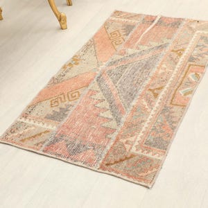 2x6 ft Turkish patchwork runner rug | faded coral beige gray geometric wool hallway | vintage distressed bohemian decor