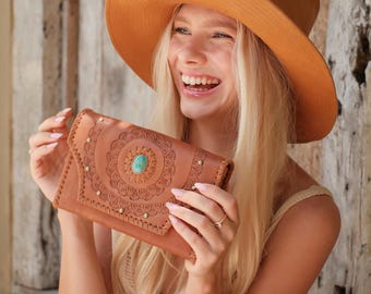 The Cleo Wallet | Tan